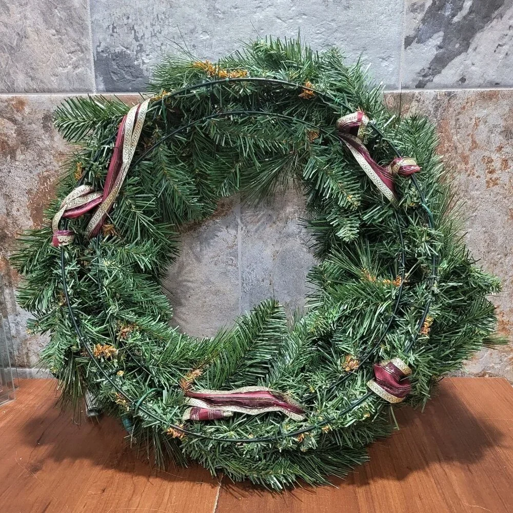 Pre Lit Artificial Christmas Wreath Green White Lights Gold Accent Decorations
